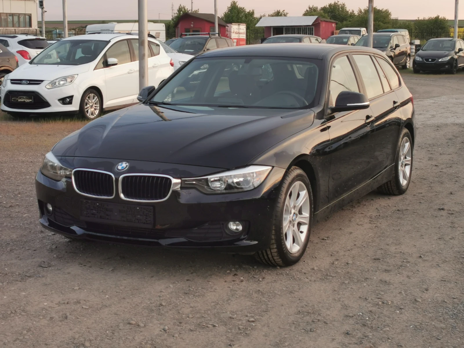 BMW 318 2, 0tdi - изображение 2