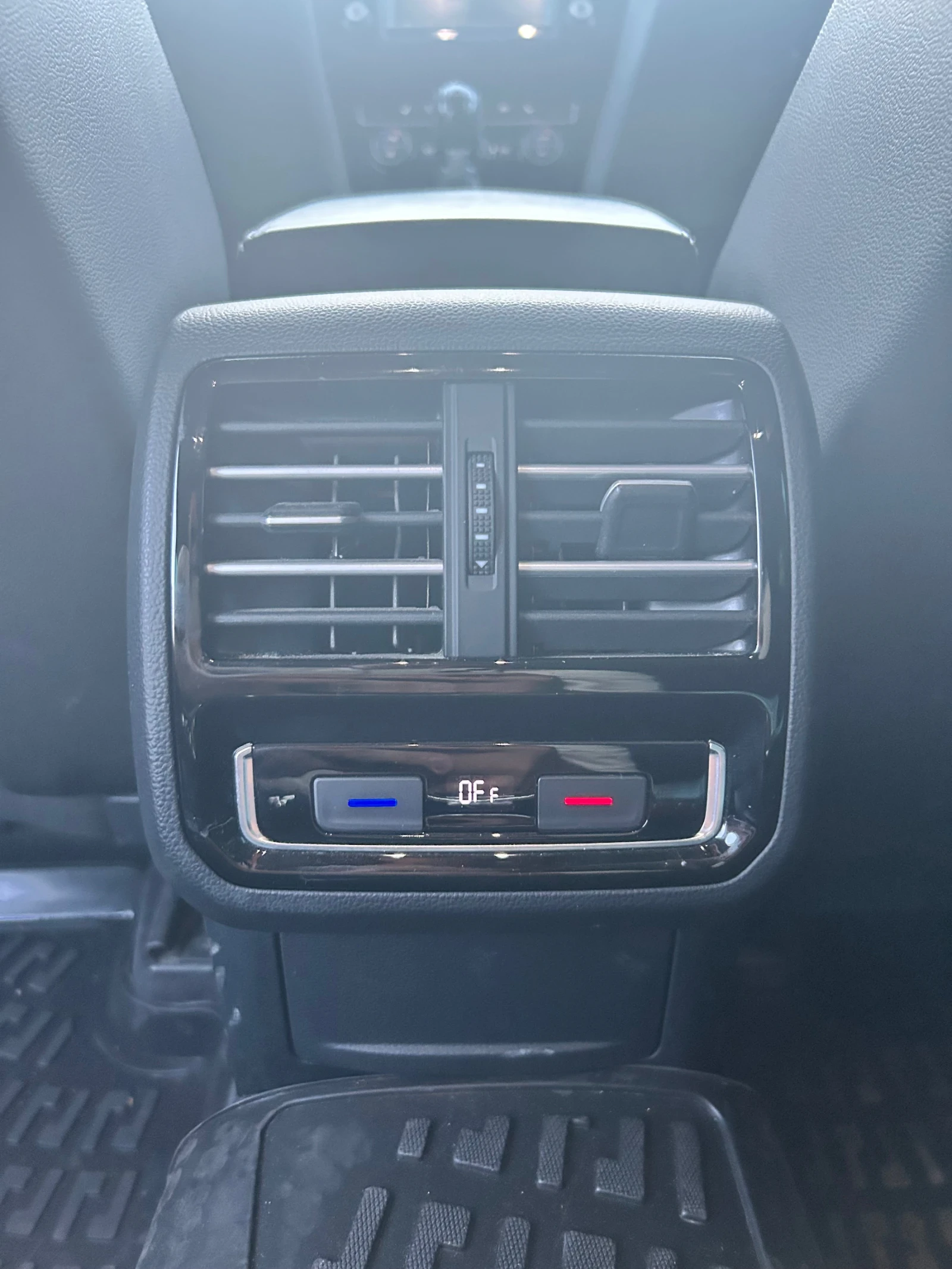 VW Passat 2.0TDI DSG ACC HIGHLINE - изображение 9