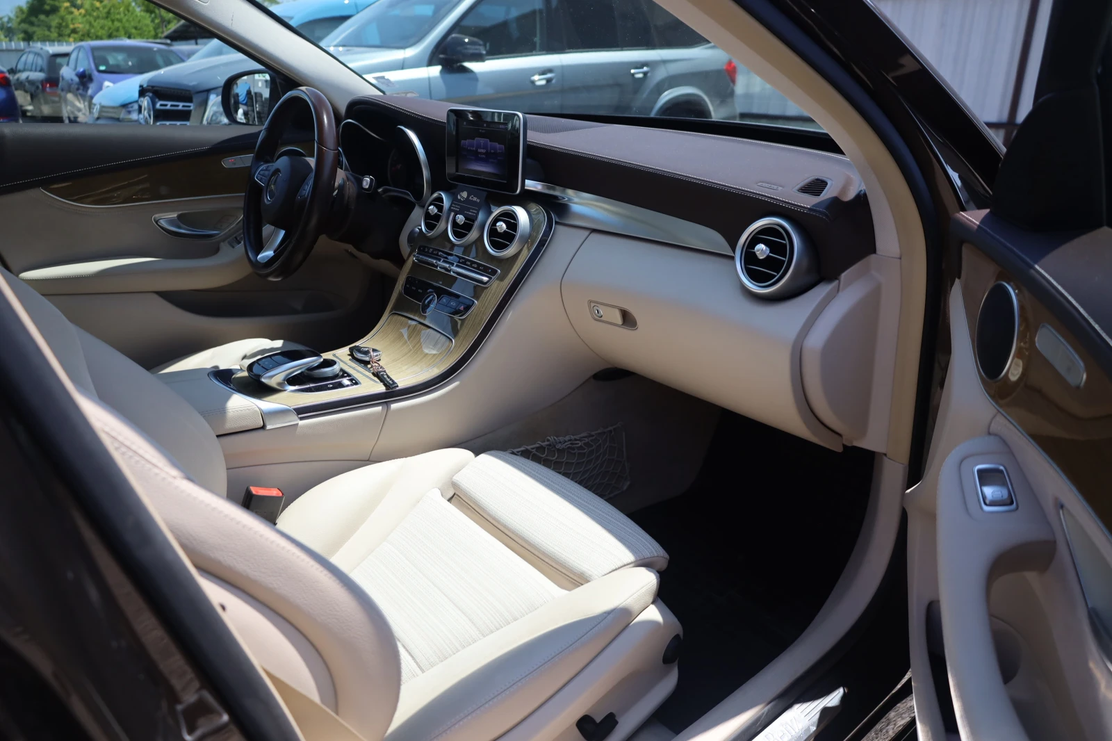 Mercedes-Benz C 220 d Panorama SzH LED KeyStart MY14 #iCarbg - изображение 7