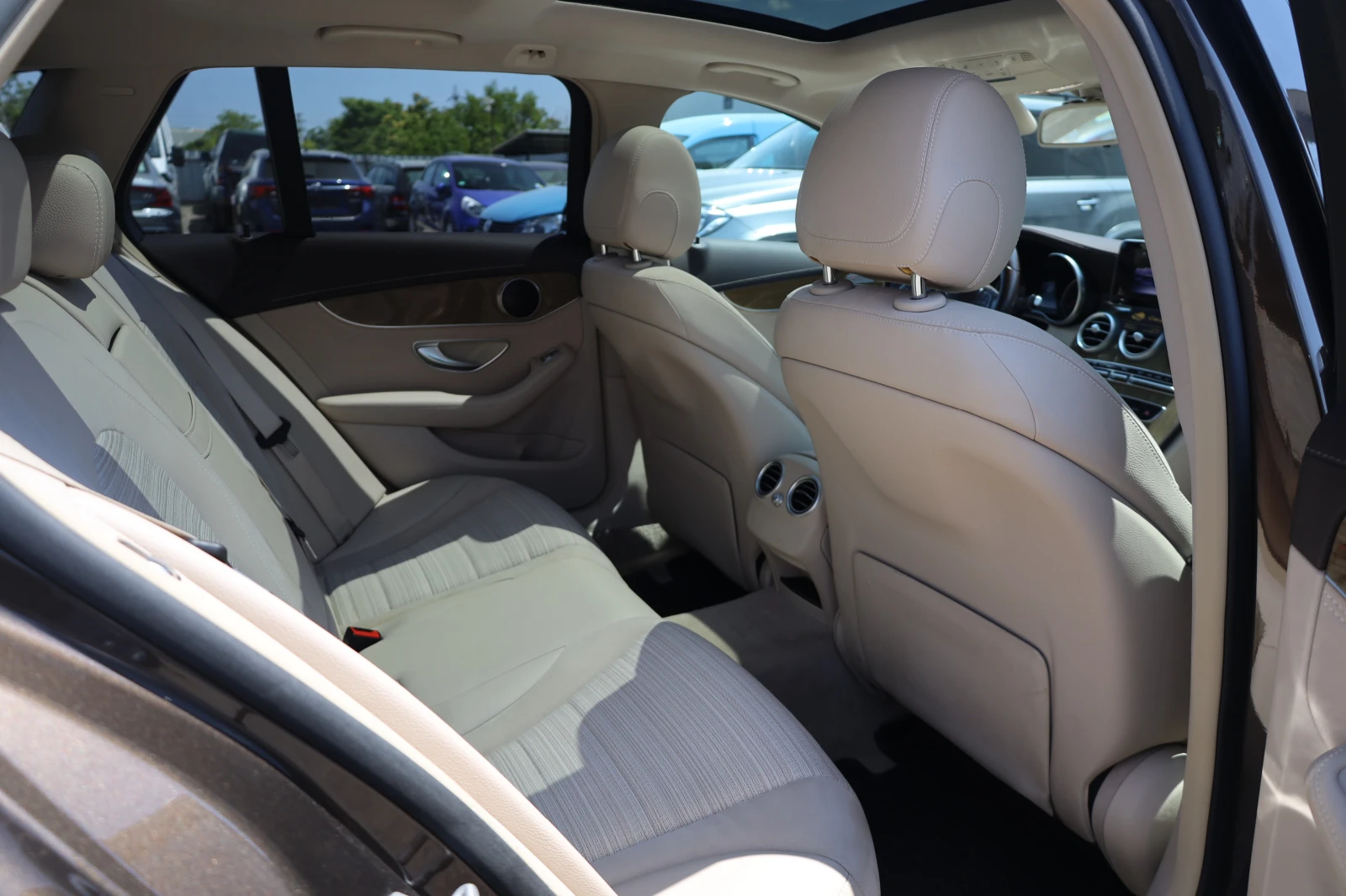 Mercedes-Benz C 220 d Panorama SzH LED KeyStart MY14 #iCarbg - изображение 8