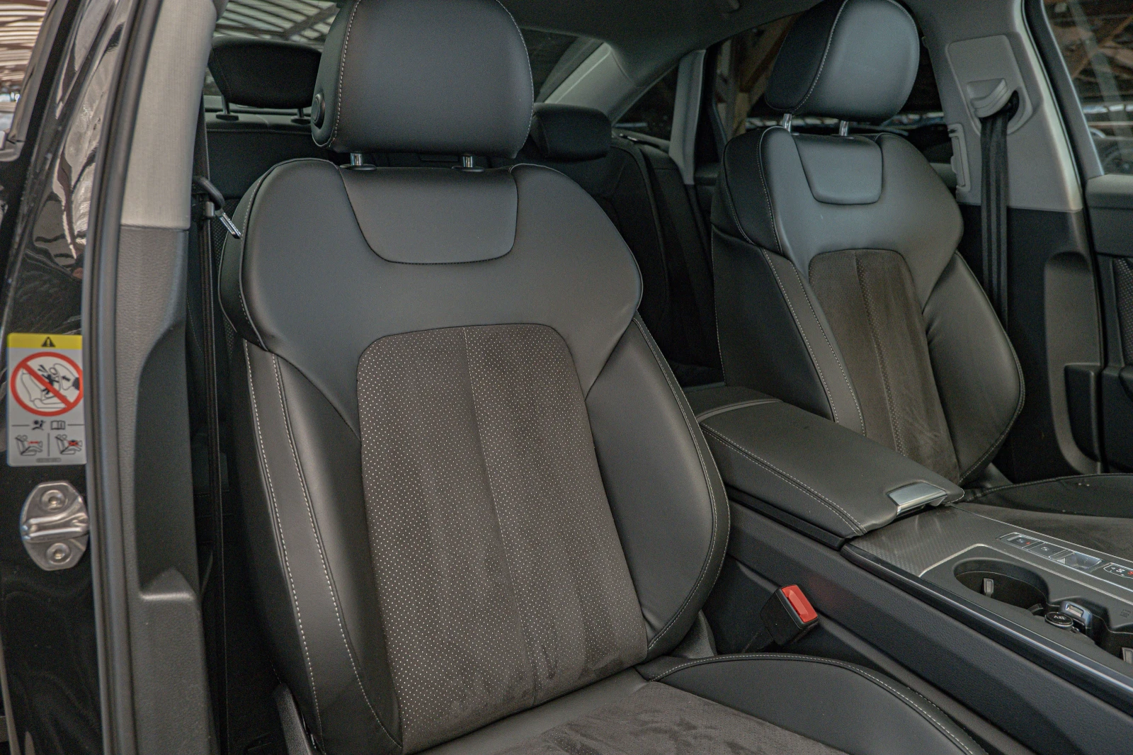 Audi A6 50TDI/Седан/Подгрев/Distronic/Lane Assist/4Zone - изображение 8