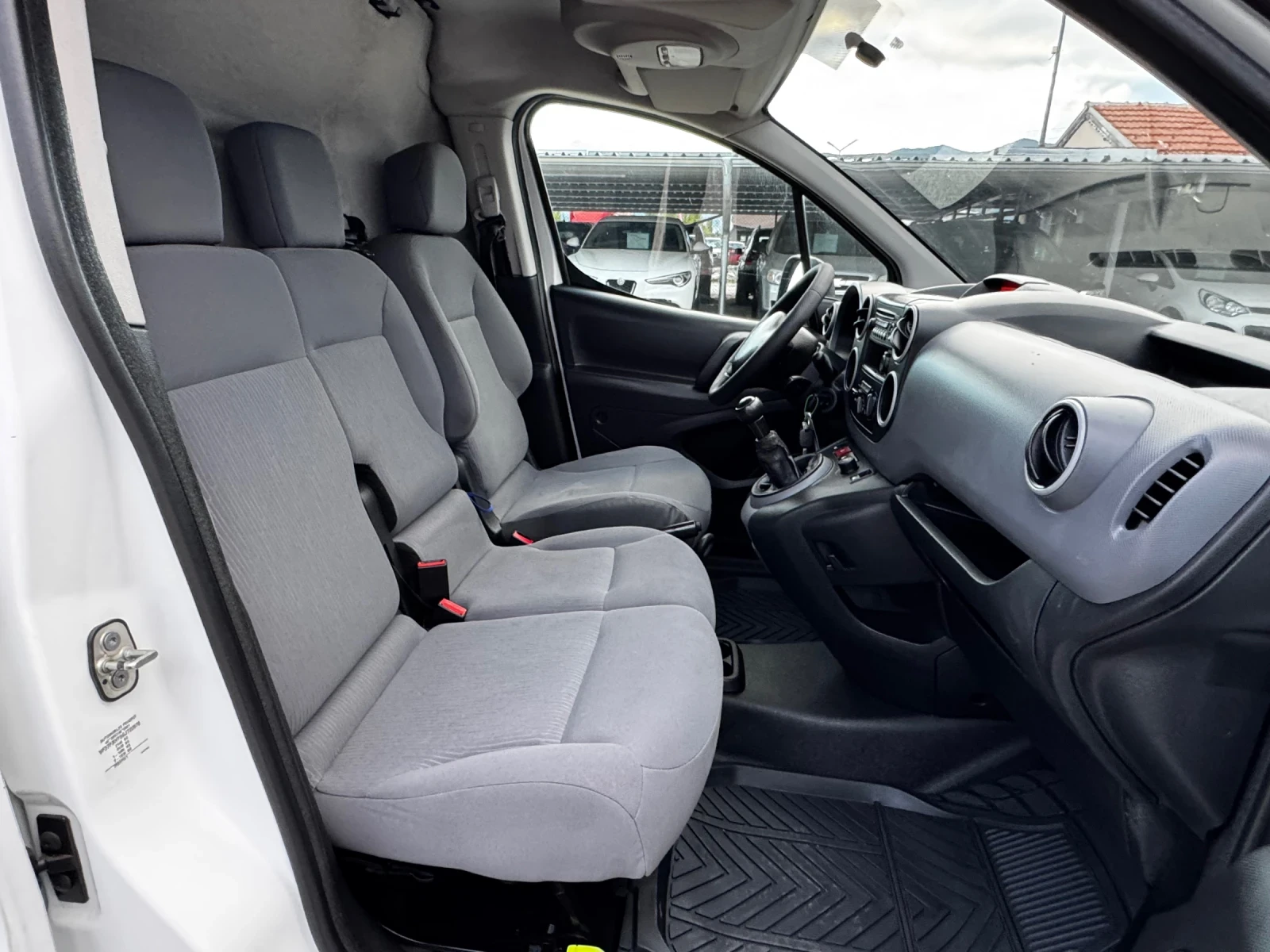 Peugeot Partner 1.6BLUE HDI МAXI ИТАЛИЯ - изображение 8