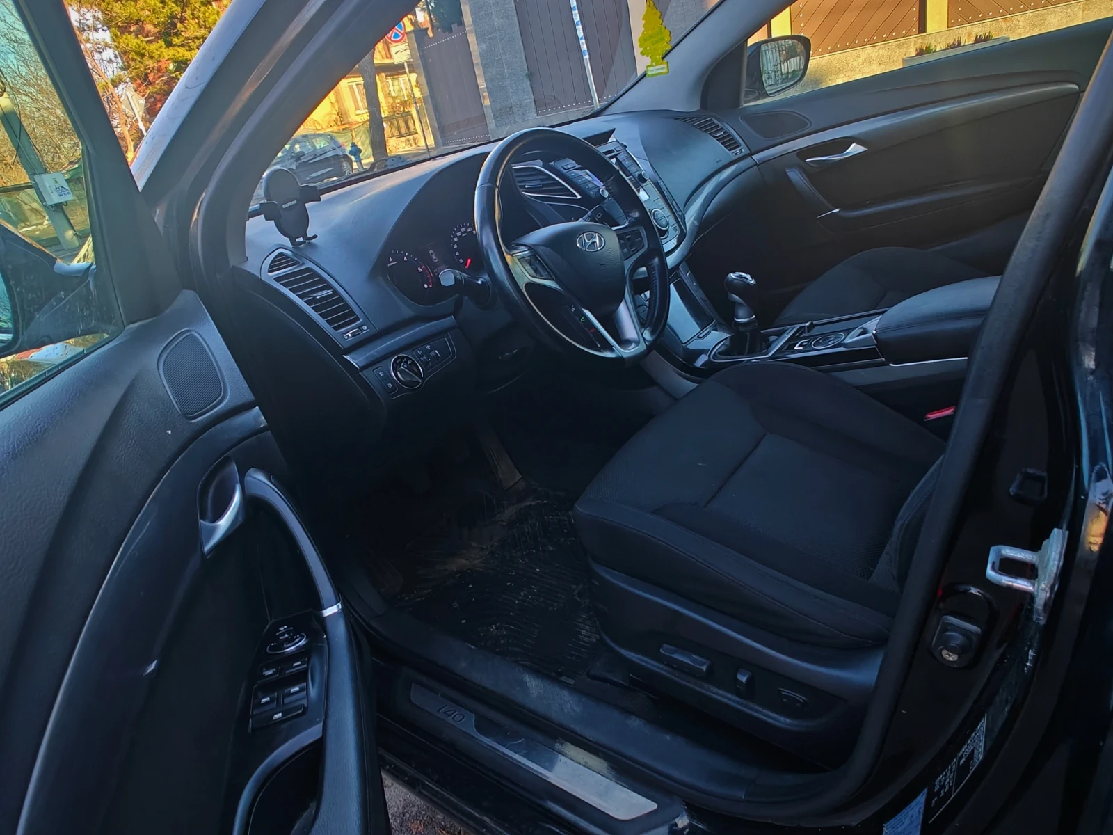 Hyundai I40 1.7CRDI - изображение 10