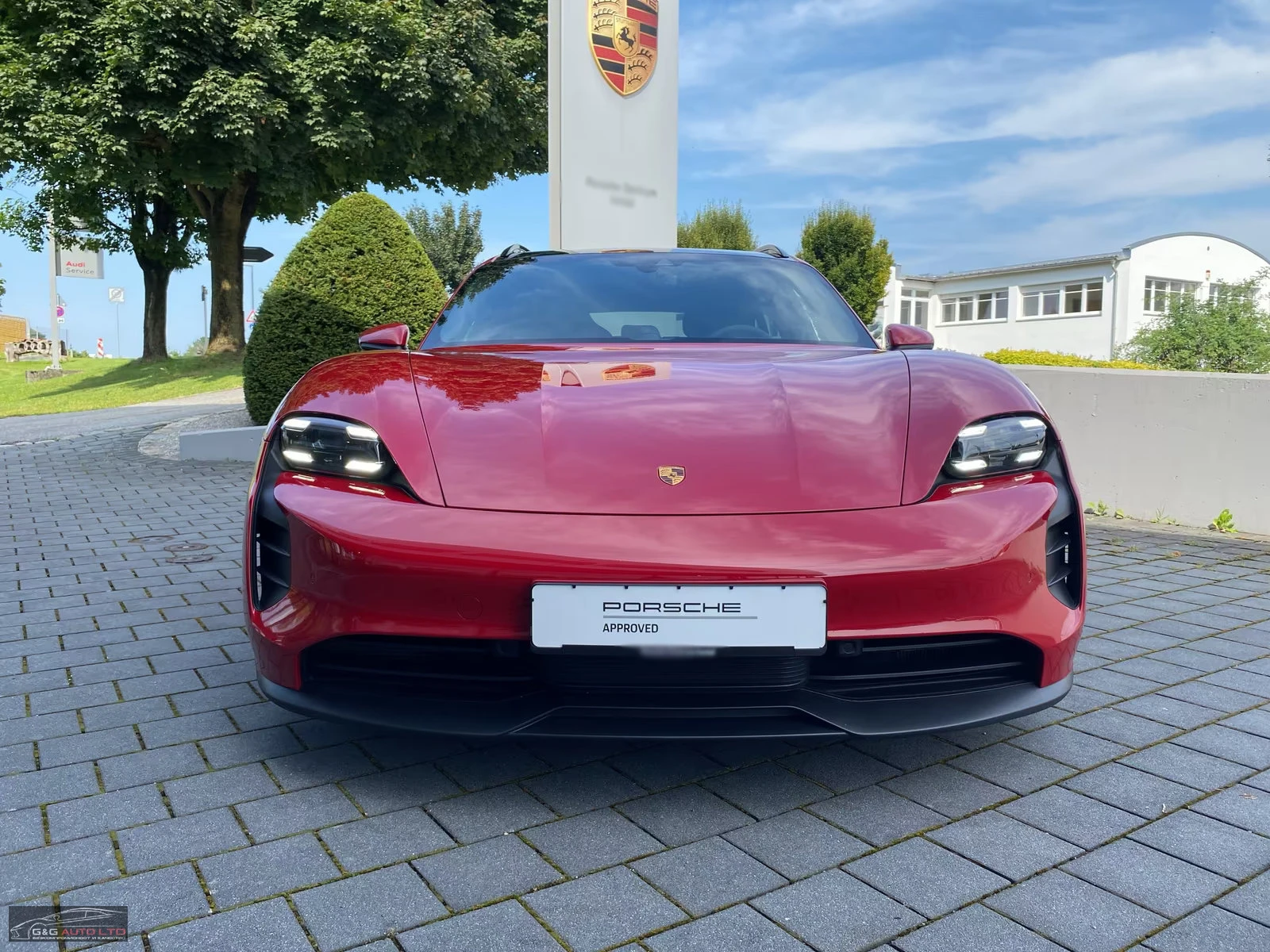 Porsche Taycan GTS/598HP/SPORT-TIRUSMO/BOSE/PANO/360/851v - изображение 2