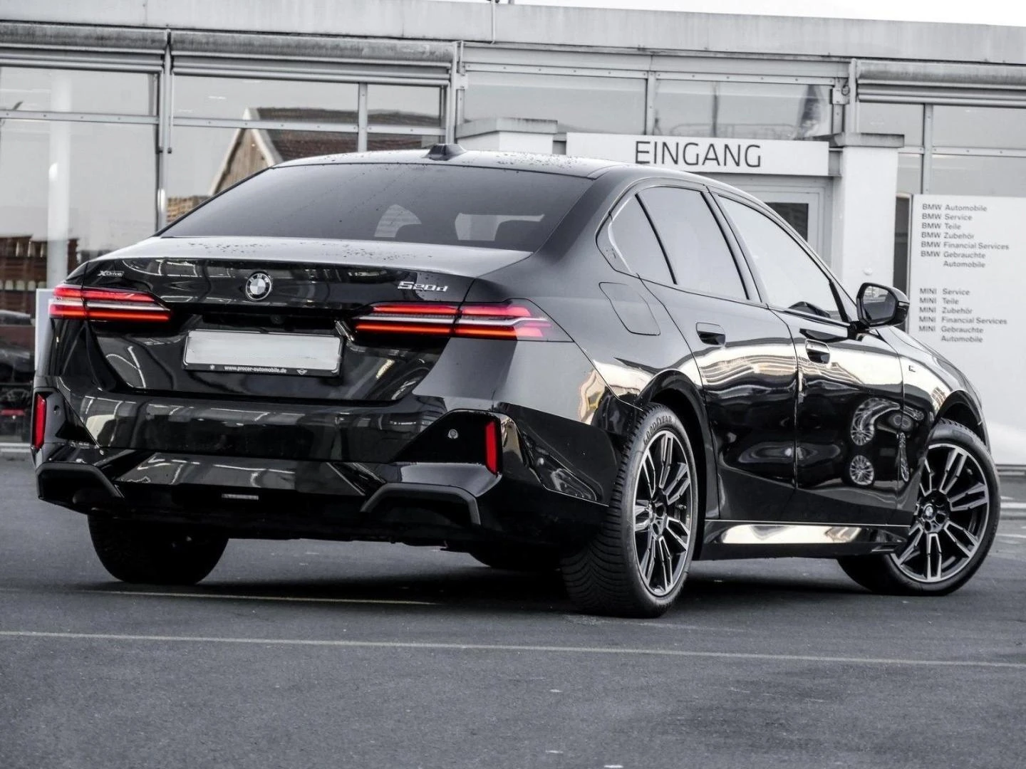 BMW 520 d xDrive M Sport Paket - изображение 2