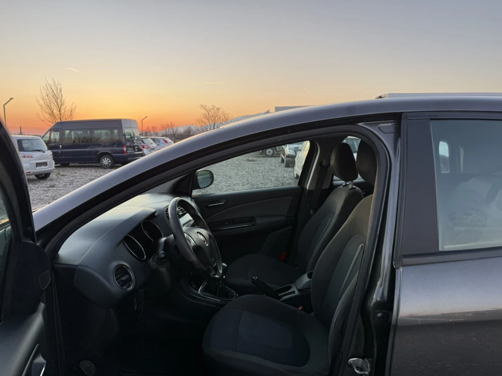 Fiat Bravo 1.4  90 - изображение 10