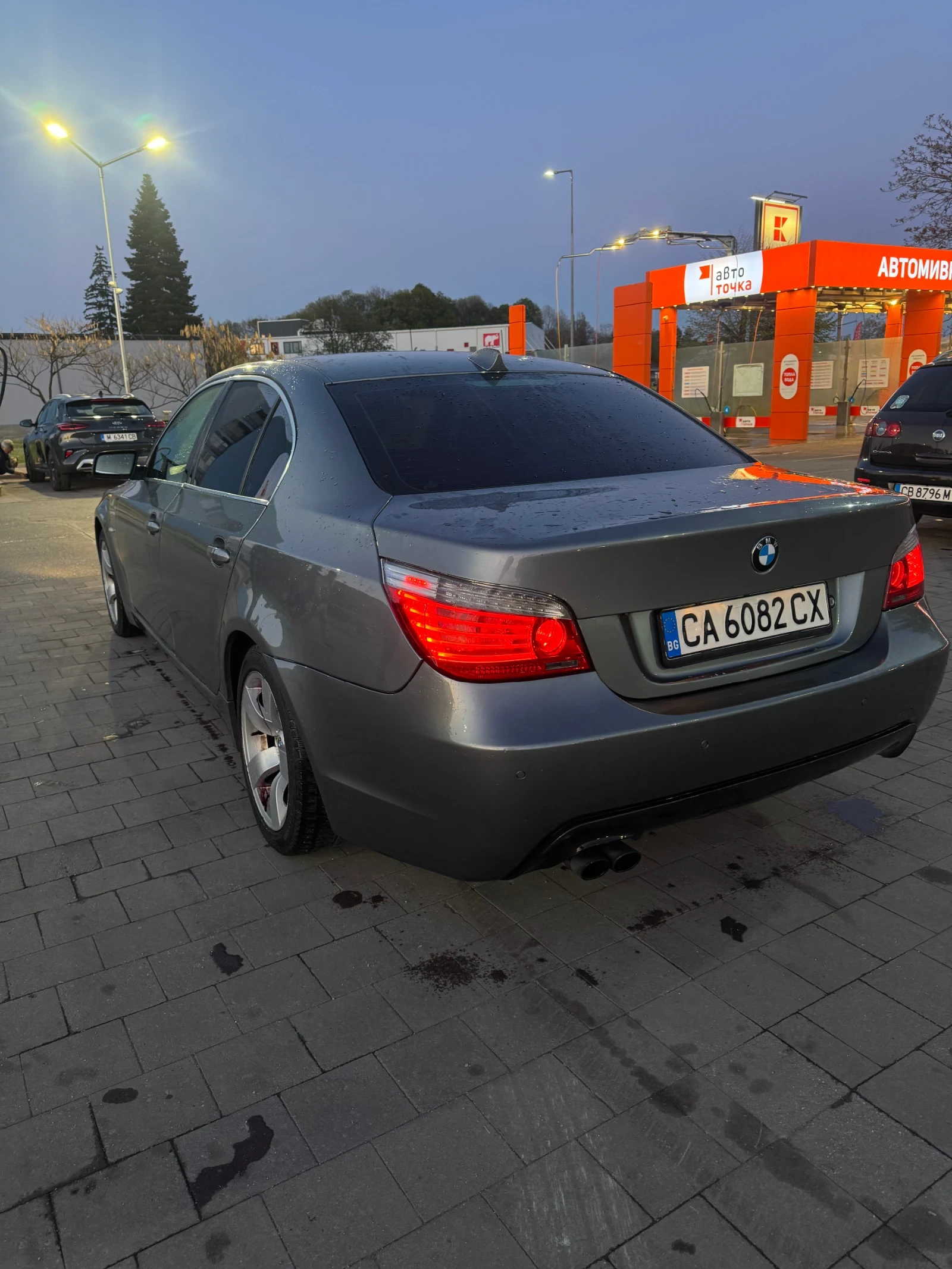 BMW 530, снимка 10 - Автомобили и джипове - 54402034