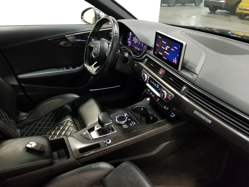 Audi S4 QUATTRO* PRESTIGE* VIRTUAL* АвтоКредит(ЦЕНА ДО БГ), снимка 12 - Автомобили и джипове - 53729709