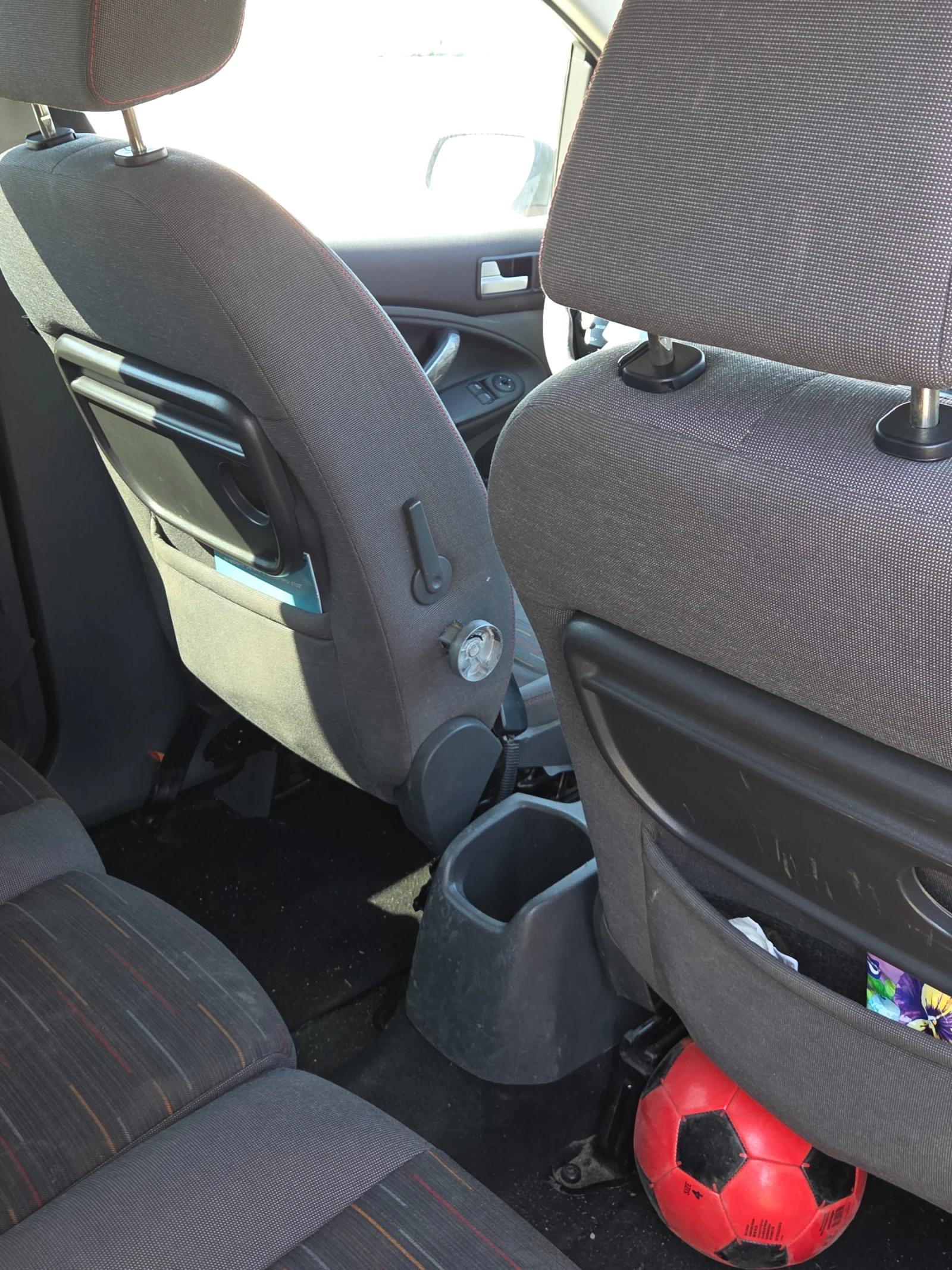 Ford C-max, снимка 6 - Автомобили и джипове - 53733865