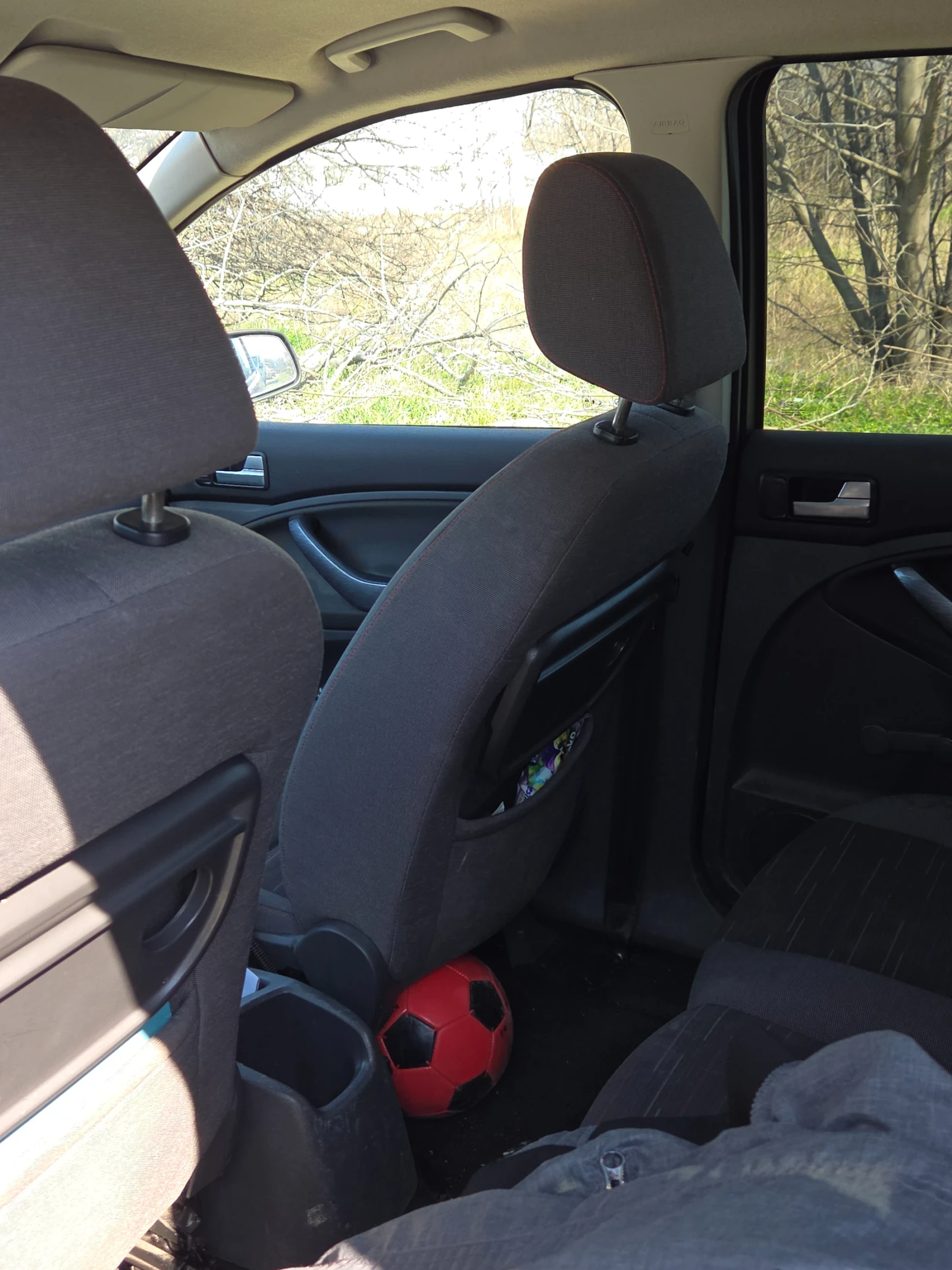 Ford C-max, снимка 8 - Автомобили и джипове - 53733865