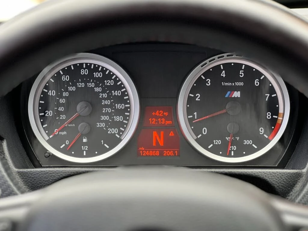 BMW M3 E90 * DCT * CIC * СТОКОВА * СЕРВИЗНА ИСТОРИЯ * , снимка 15 - Автомобили и джипове - 53924046