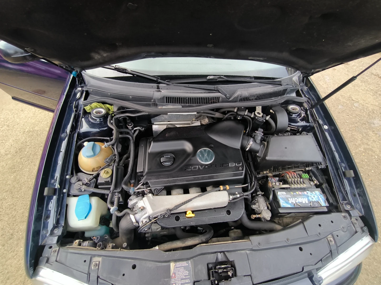 VW Golf Golf 4 1.8T  GTI/LPG/AGU, снимка 12 - Автомобили и джипове - 54071217