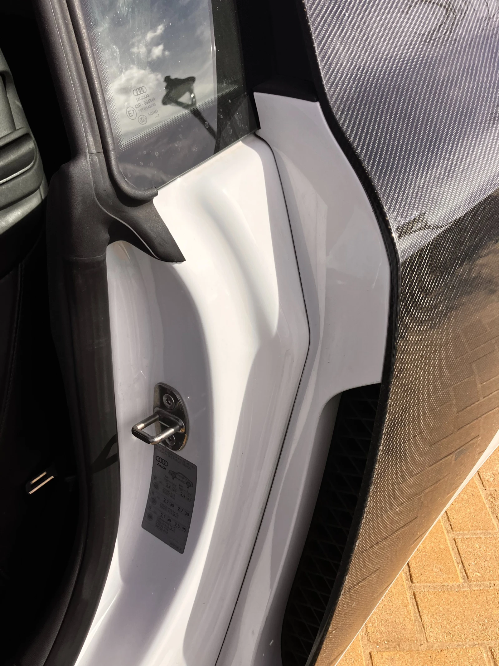 Audi R8 R-TRONIC, снимка 4 - Автомобили и джипове - 54207630