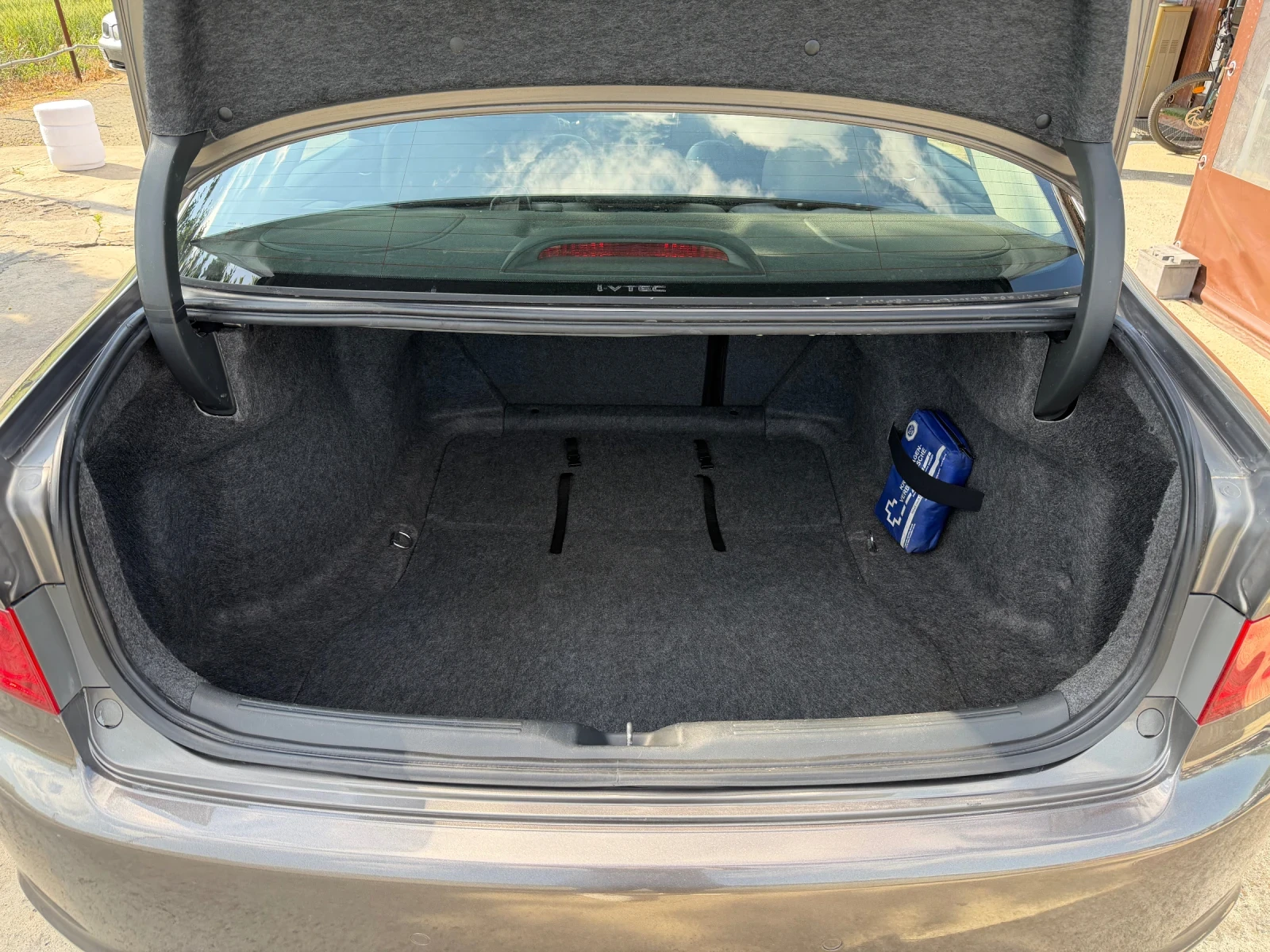 Honda Accord 2.0, снимка 11 - Автомобили и джипове - 54669789