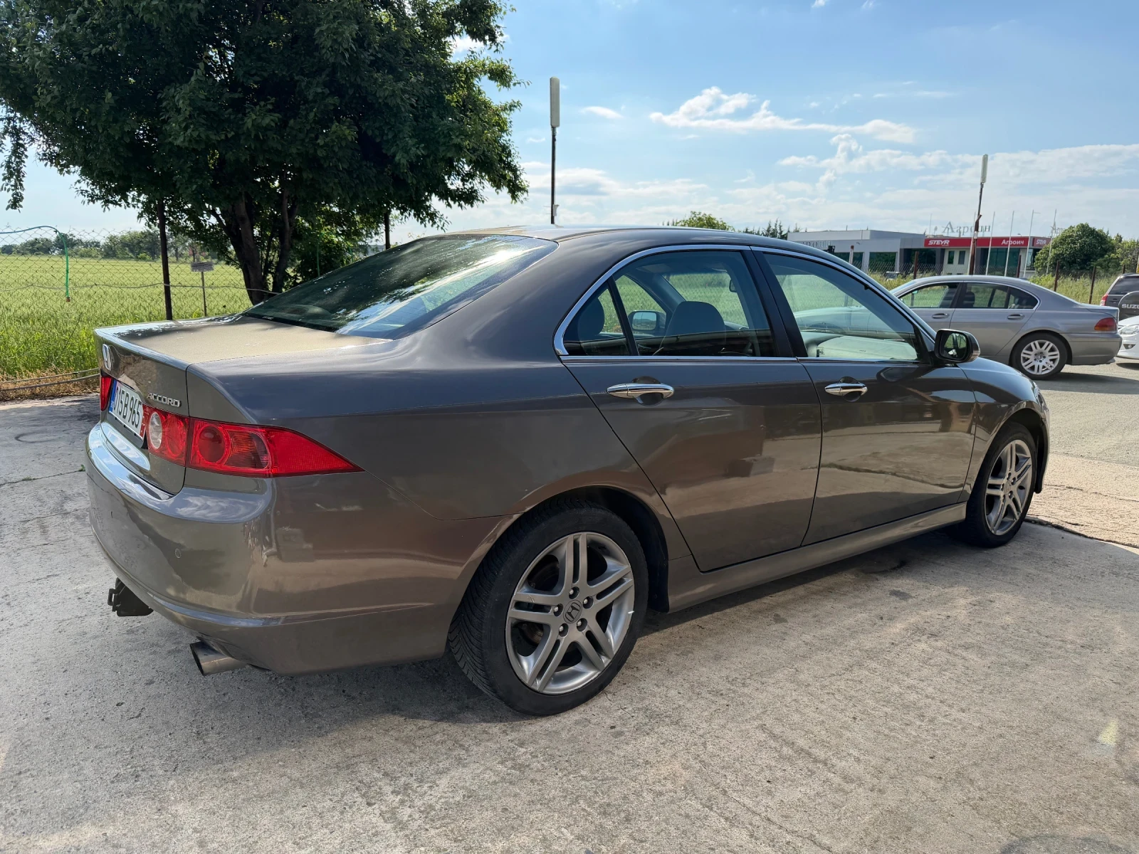 Honda Accord 2.0, снимка 6 - Автомобили и джипове - 54669789