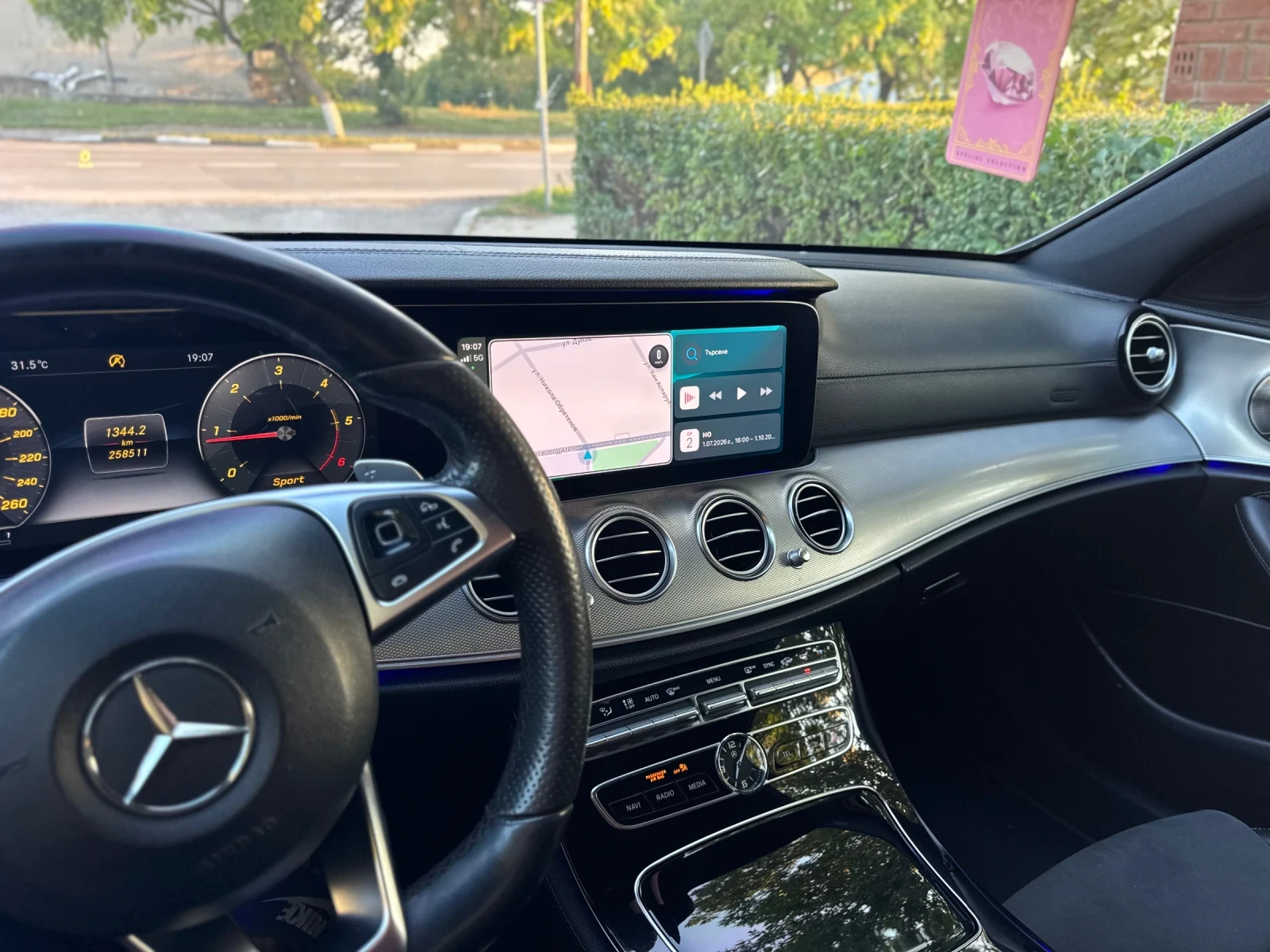 Mercedes-Benz E 350 d AMG line, снимка 12 - Автомобили и джипове - 55382531