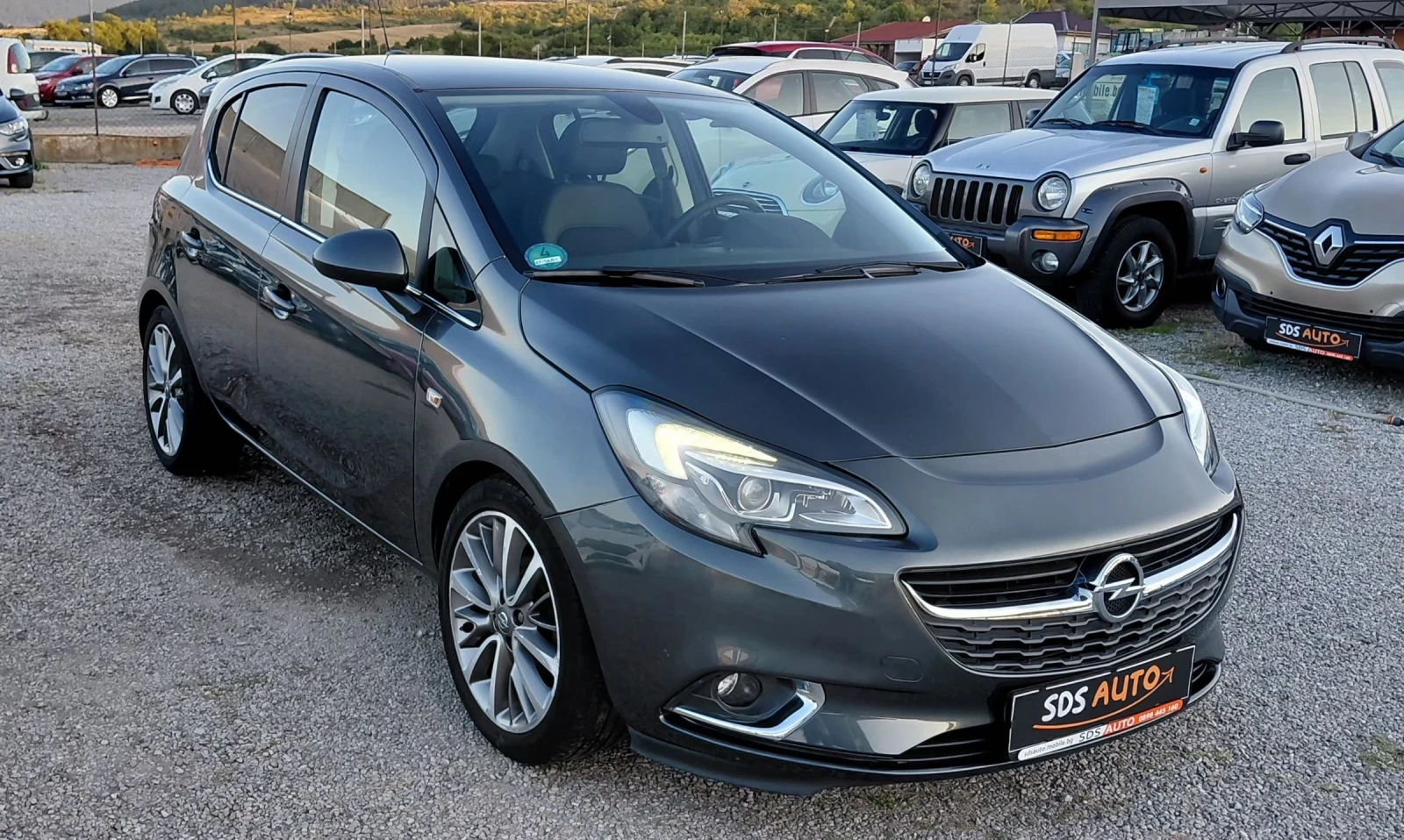 Opel Corsa AUTOMAT, 1.4i, NAVI, BI XENON, servicebuch, лизинг, снимка 3 - Автомобили и джипове - 55465047