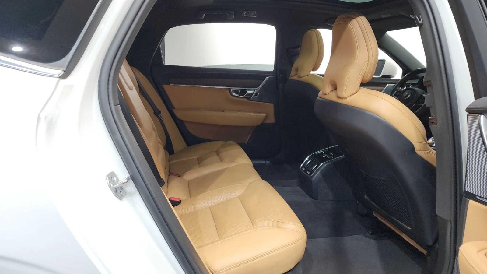 Volvo S90 B6 AWD INSCRIPTION * КРАЙНА ЦЕНА* FULL MAX, снимка 8 - Автомобили и джипове - 56172707