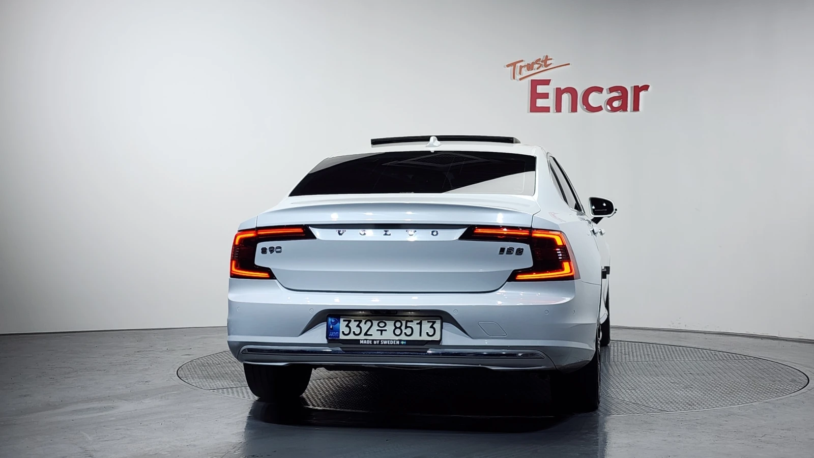 Volvo S90 B6 AWD INSCRIPTION * КРАЙНА ЦЕНА* FULL MAX, снимка 4 - Автомобили и джипове - 56172707