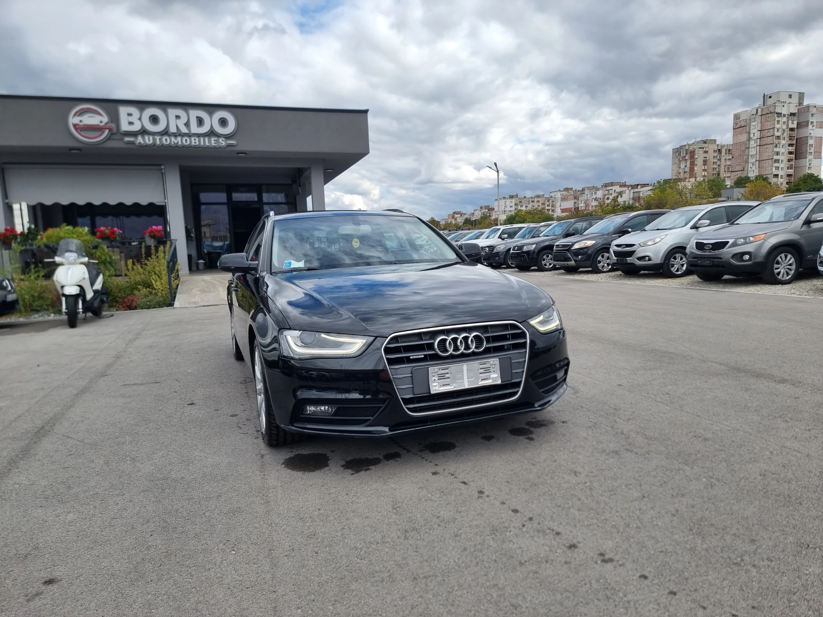 Audi A4 2.0TDI QUATRO, снимка 9 - Автомобили и джипове - 56542687