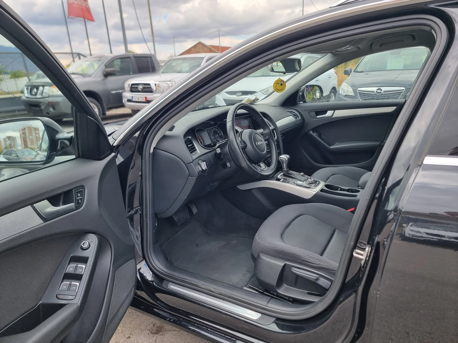 Audi A4 2.0TDI QUATRO, снимка 10 - Автомобили и джипове - 56542687