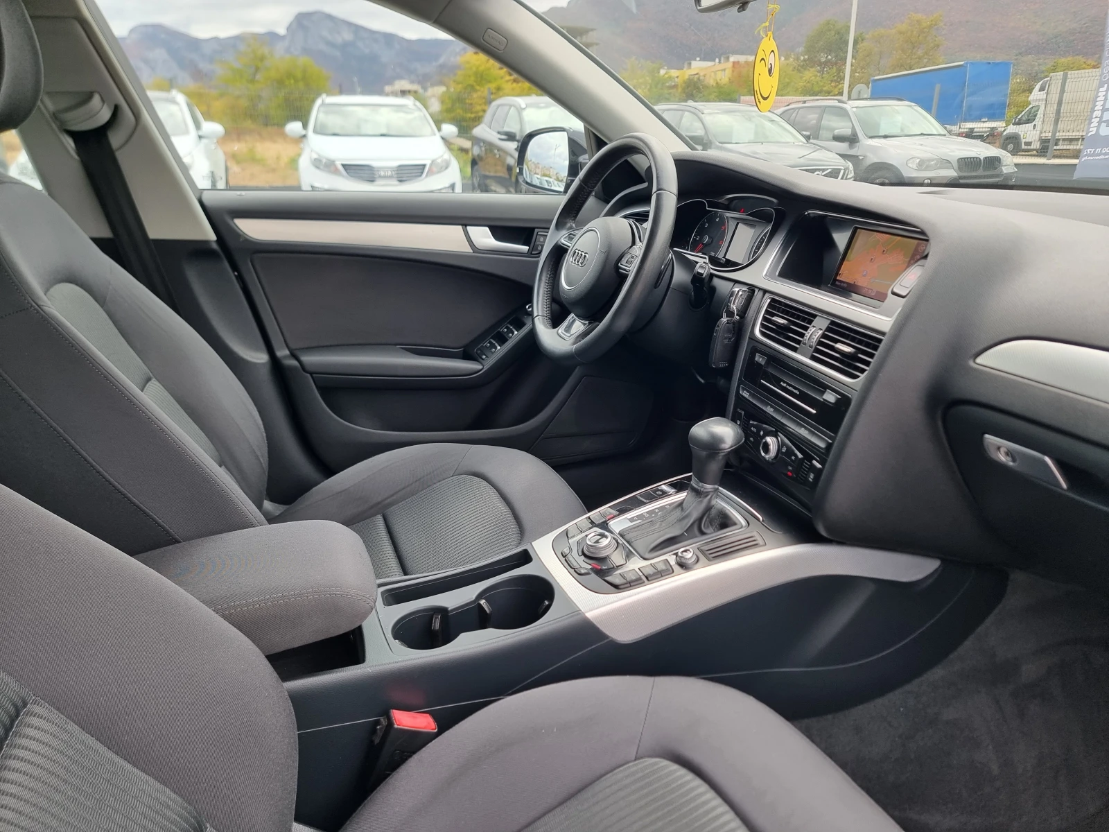 Audi A4 2.0TDI QUATRO, снимка 16 - Автомобили и джипове - 56542687