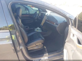 Tesla Model X 60D/P100D/P90D, снимка 5