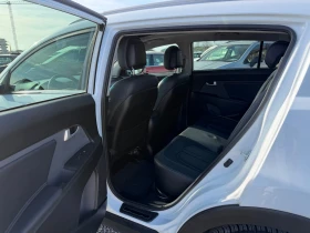 Kia Sportage 2.0CRDI R-LINE AVTOMAT - 10900 € / 21318.55 лв. - 56146432 8