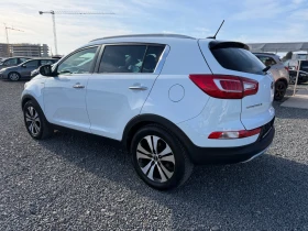 Kia Sportage 2.0CRDI R-LINE AVTOMAT - 10900 € / 21318.55 лв. - 56146432 4