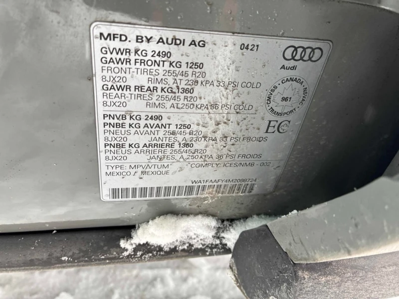 Audi Q5  Technik * CARFAX* ОБДУХВАНЕ* ПАНОРАМА* , снимка 11 - Автомобили и джипове - 53239537