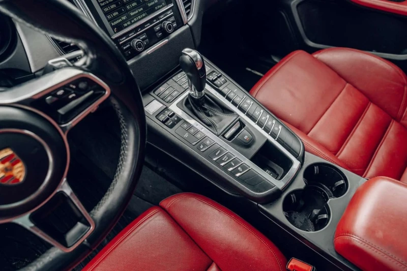 Porsche Macan * Turbo * CARFAX * ЦЕНА ДО БГ, снимка 14 - Автомобили и джипове - 53254317