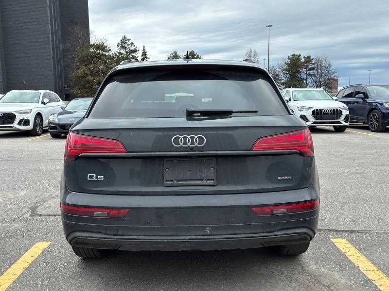 Audi Q5 * Komfort * ДИСТРОНИК * ПОДГРЕВ * КАМЕРА * ПАМЕТ, снимка 4 - Автомобили и джипове - 54892646