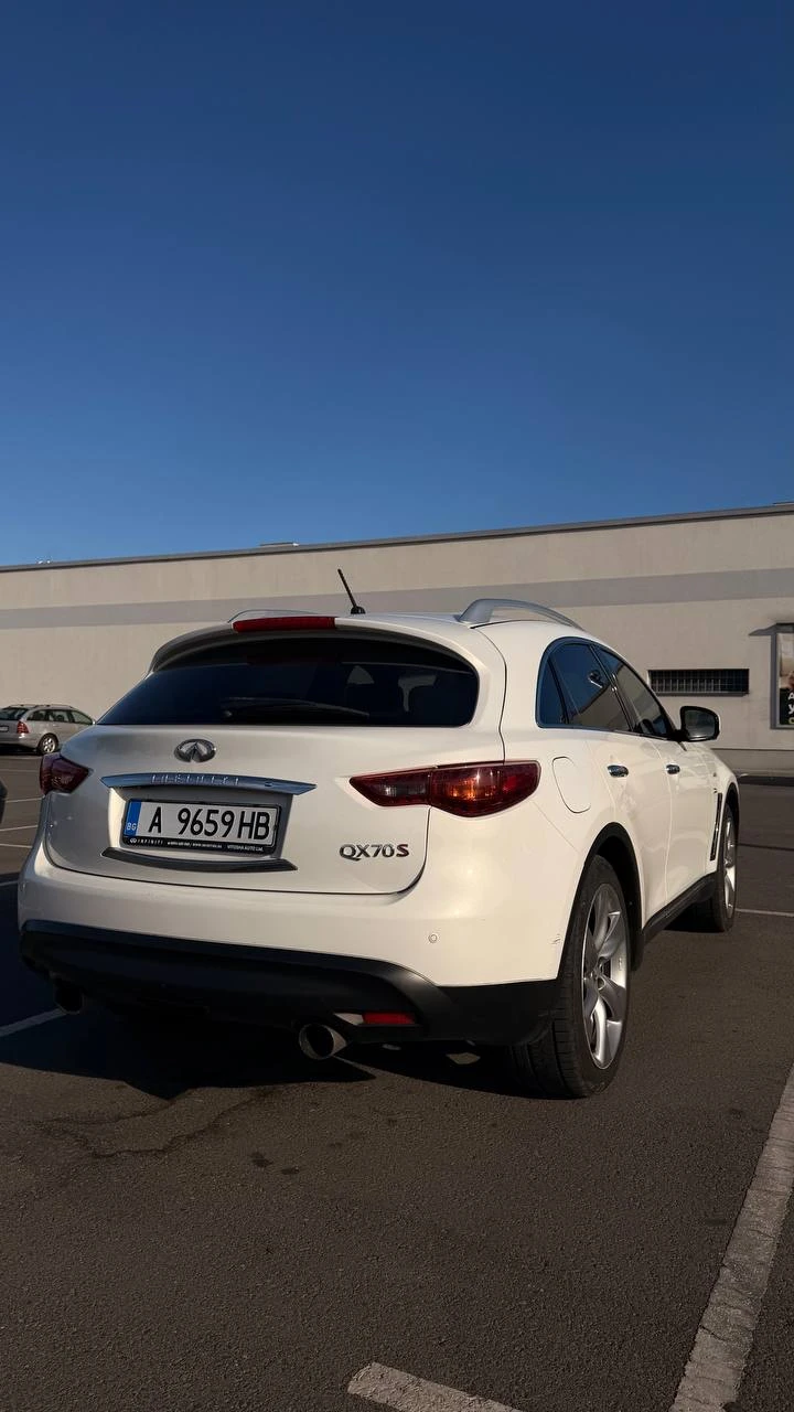 Infiniti QX70 S 3.0d, снимка 6 - Автомобили и джипове - 56097065