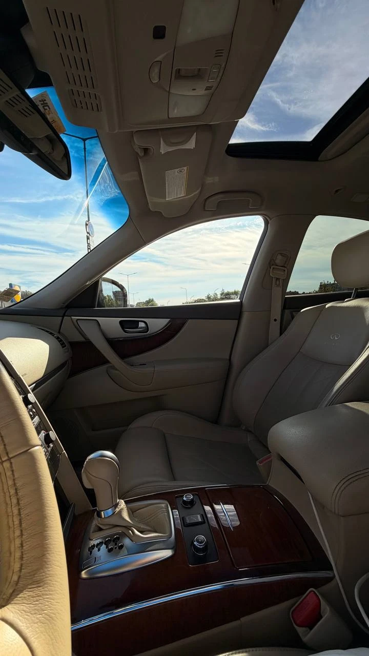 Infiniti QX70 S 3.0d, снимка 12 - Автомобили и джипове - 56097065