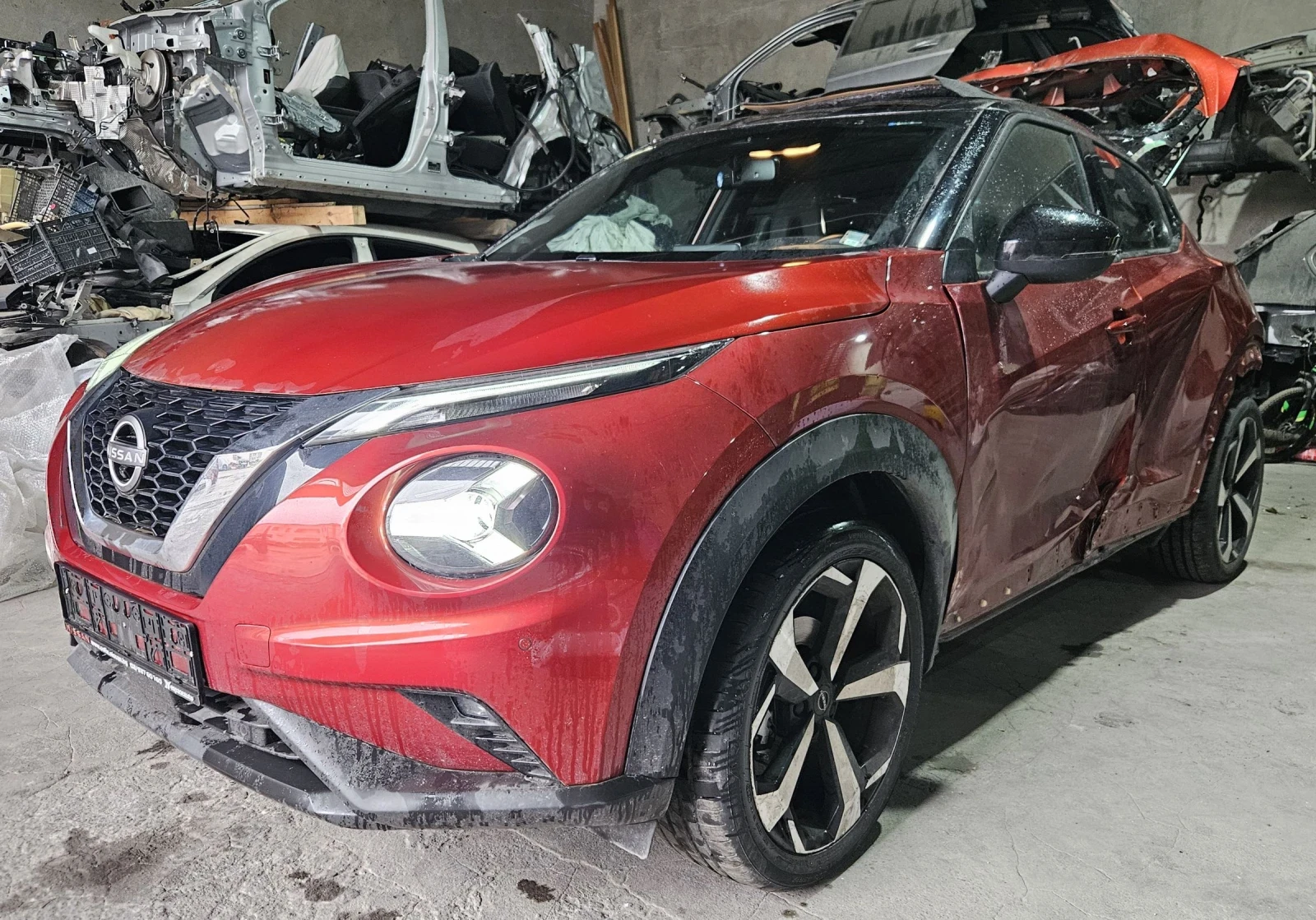 Nissan Juke 1.0DIG-T - изображение 2