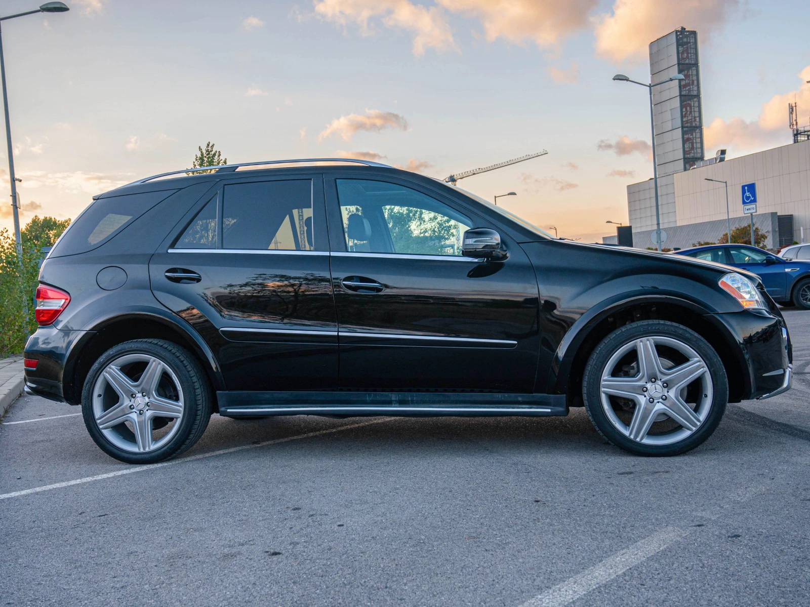 Mercedes-Benz ML 550 AMG - изображение 7