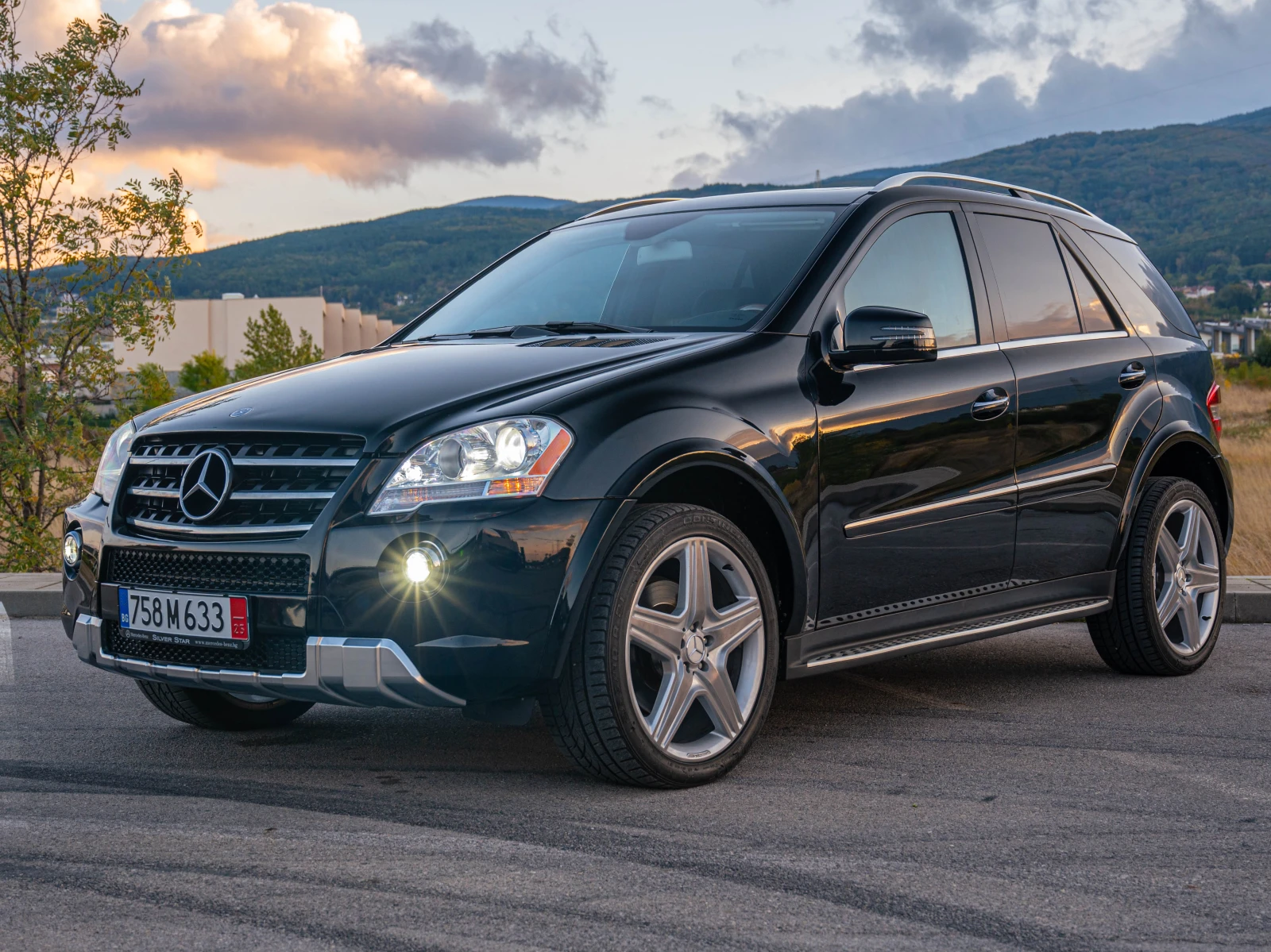 Mercedes-Benz ML 550 AMG - изображение 2