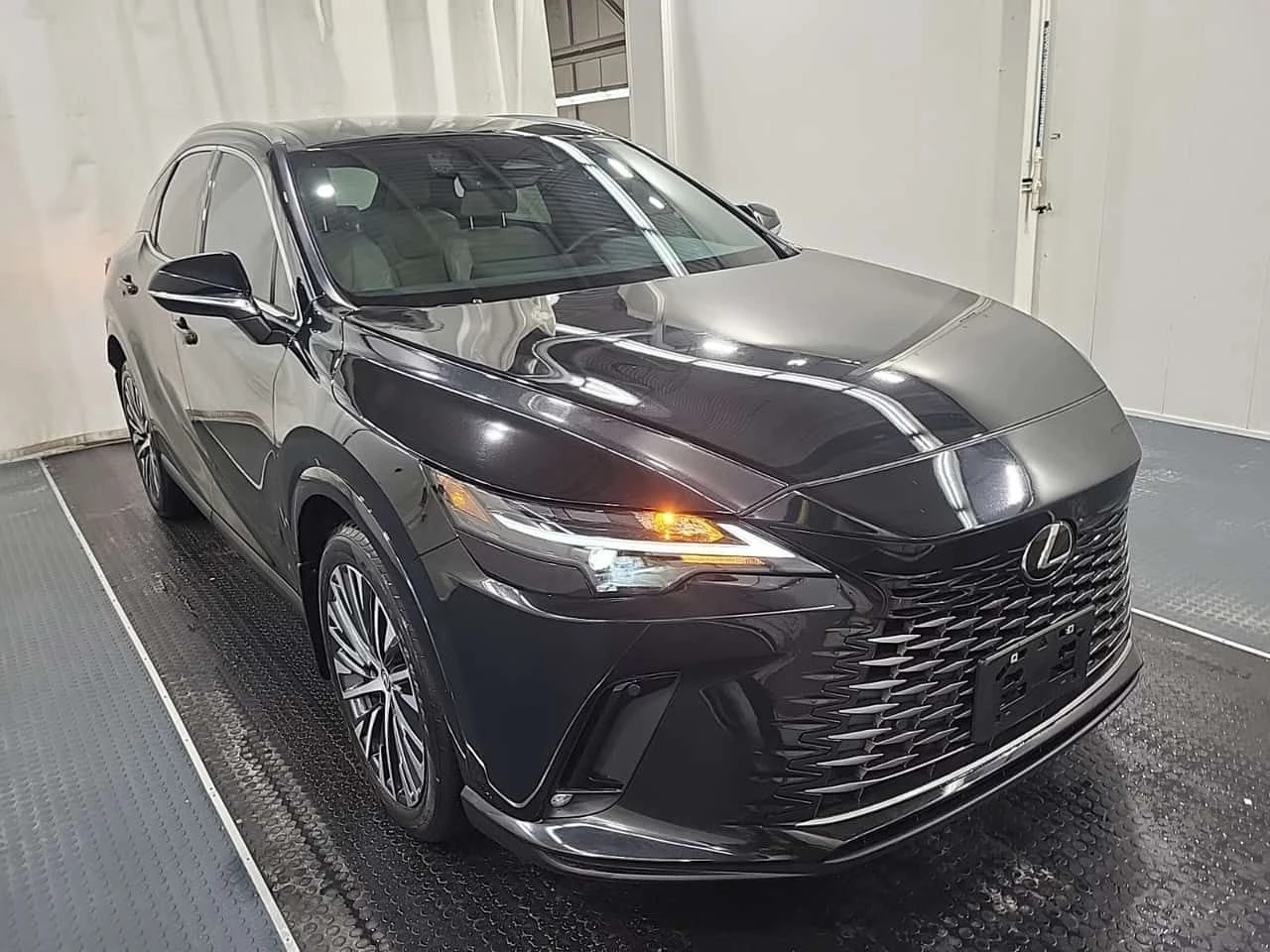 Lexus RX 350 /LED/DIS/PANO/NAVI/CARFAX - изображение 2