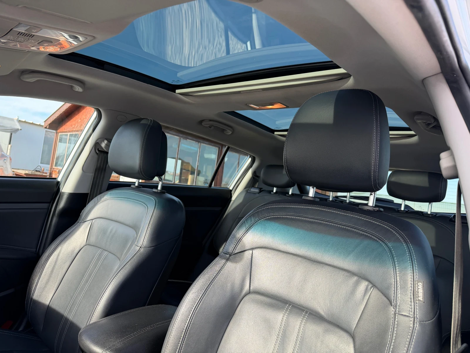 Kia Sportage 2.0CRDI R-LINE AVTOMAT, снимка 12 - Автомобили и джипове - 53800776