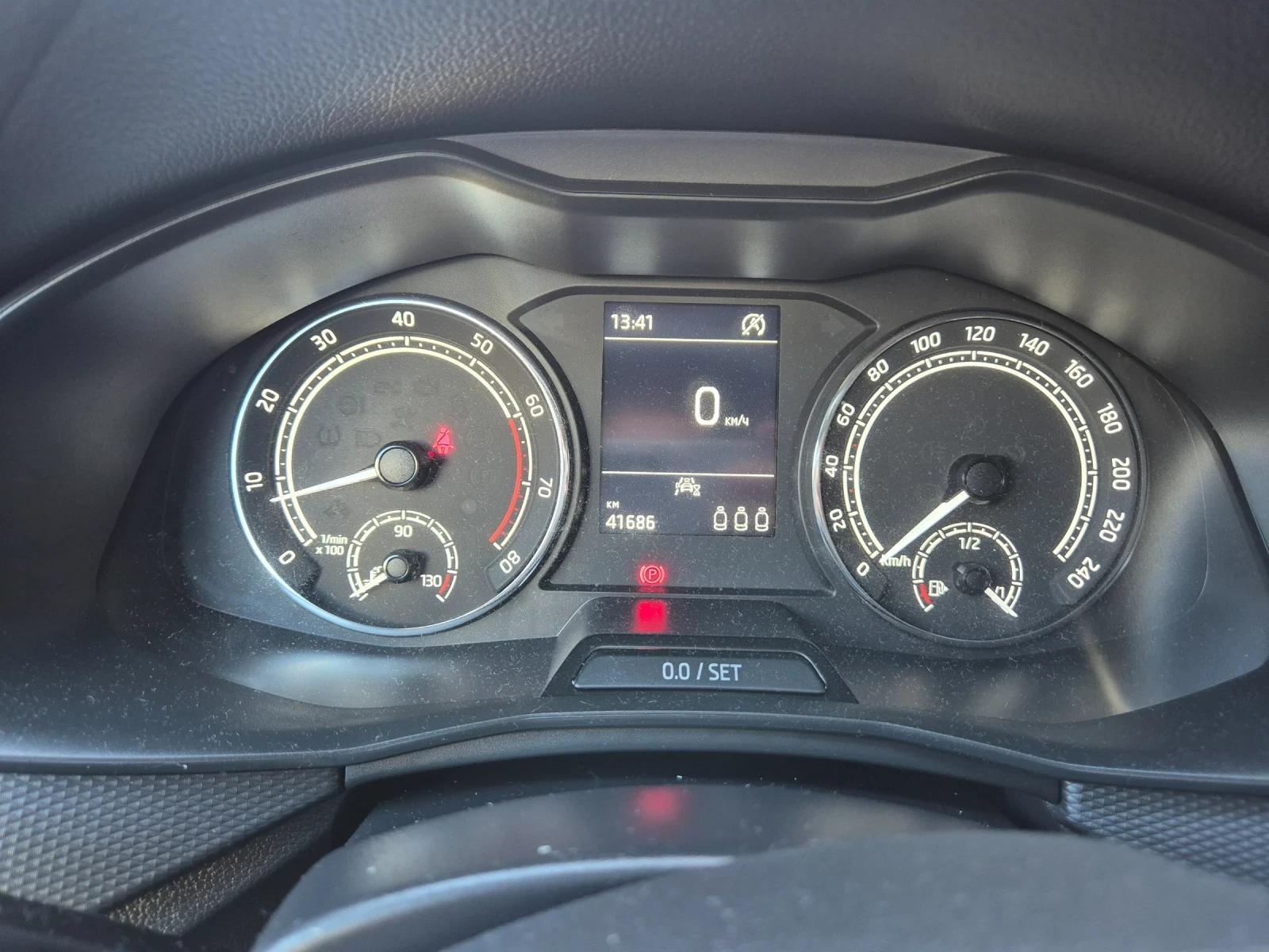 Skoda Kamiq 1.5TSI, снимка 5 - Автомобили и джипове - 53811977