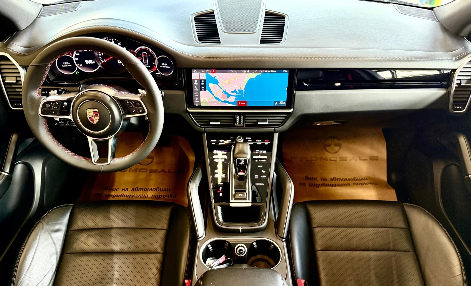 Porsche Cayenne Панорама* CarPlay* Подгрев*  Лизинг, снимка 8 - Автомобили и джипове - 54555075