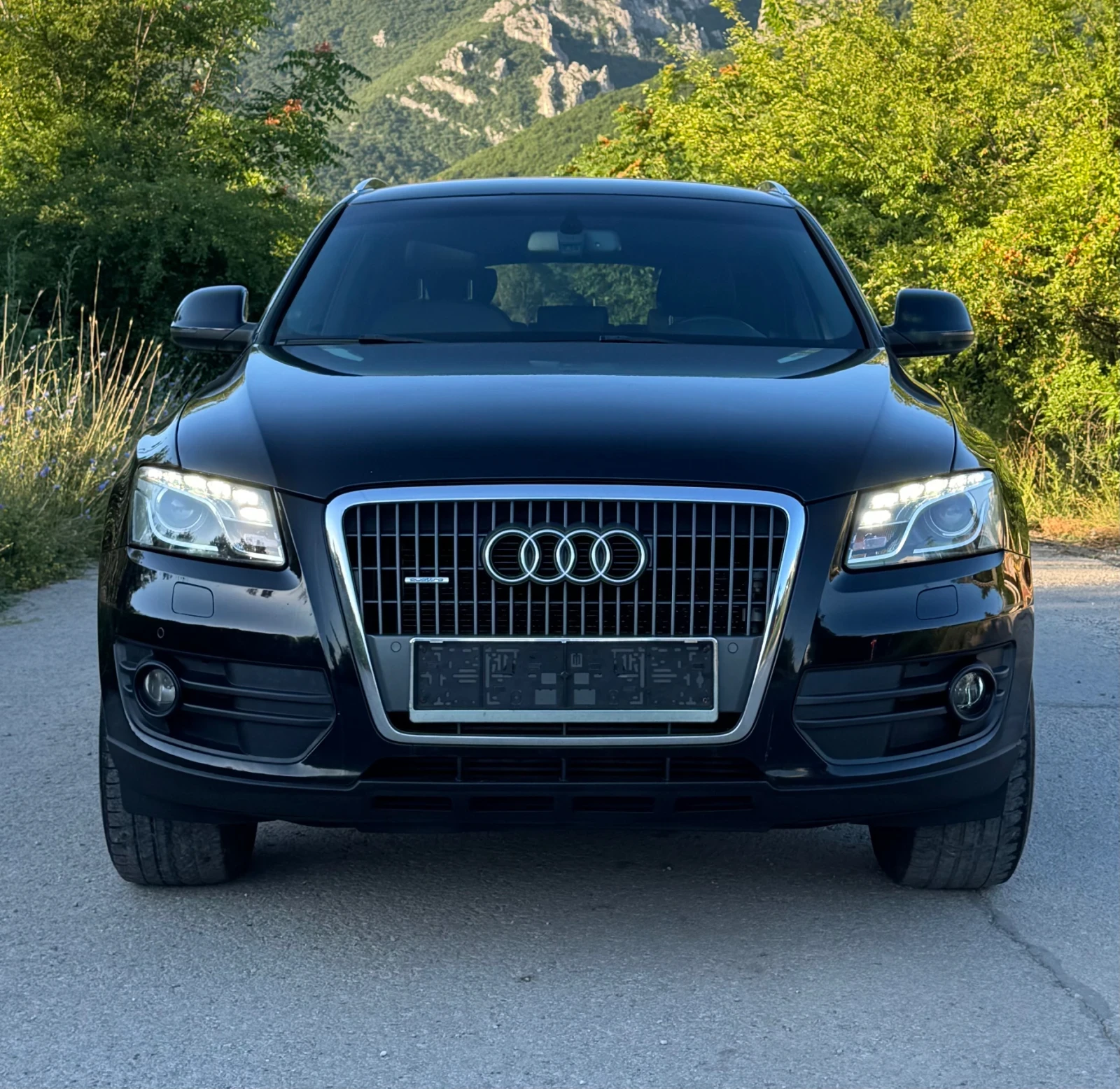 Audi Q5 2.0 TDi Quattro S-line, снимка 2 - Автомобили и джипове - 55162486