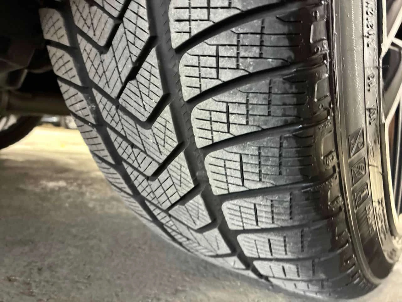 Mercedes-Benz GLC 43 AMG 4MATIC | CARFAX | БЕЗ ИНЦИДЕНТИ , снимка 13 - Автомобили и джипове - 55698590