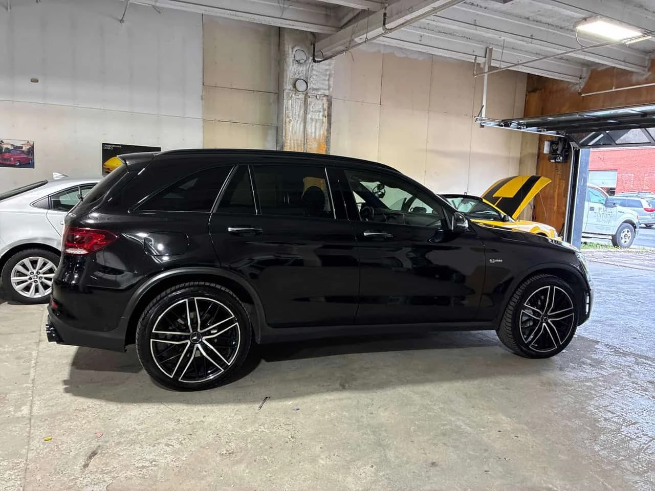 Mercedes-Benz GLC 43 AMG 4MATIC | CARFAX | БЕЗ ИНЦИДЕНТИ , снимка 4 - Автомобили и джипове - 55698590