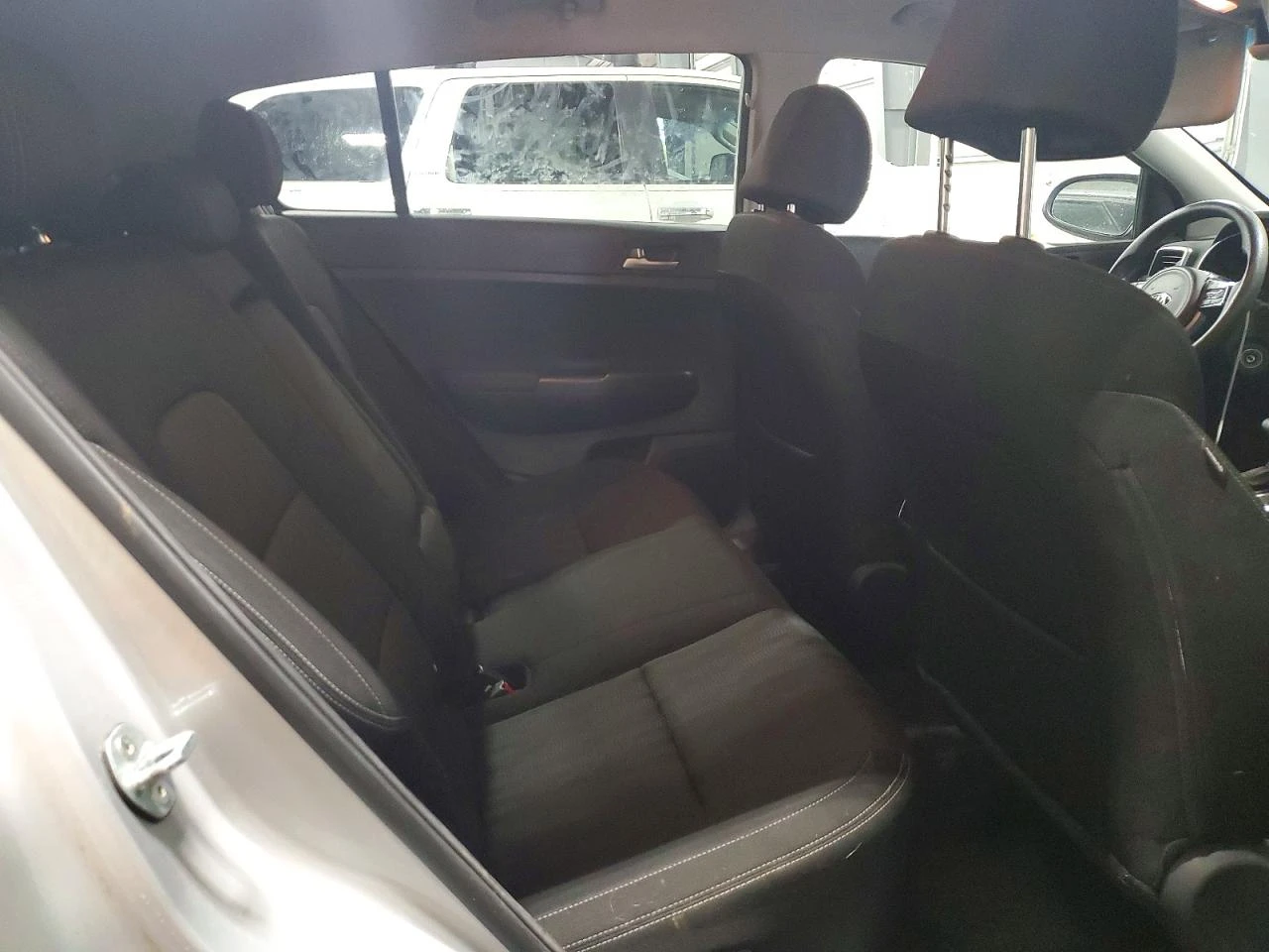 Kia Sportage 2.4l Lx, снимка 11 - Автомобили и джипове - 56039770