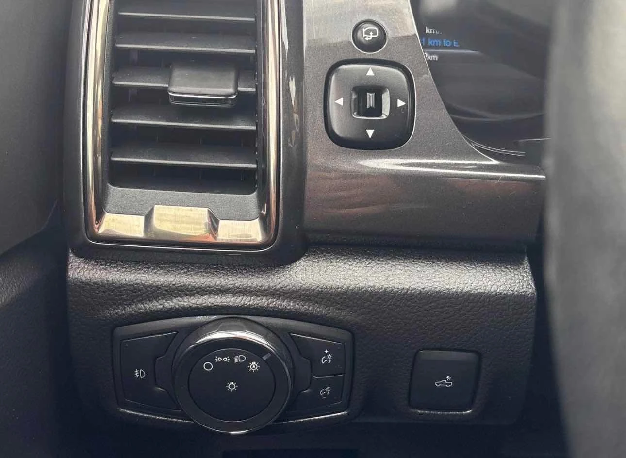 Ford Ranger * SuperCrew * KEYLESS * ПОДГРЕВ, снимка 13 - Автомобили и джипове - 56096803