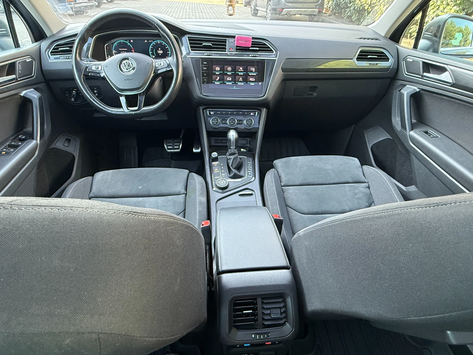 VW Tiguan Highline 2.0 TDI 240HP, снимка 6 - Автомобили и джипове - 56160129