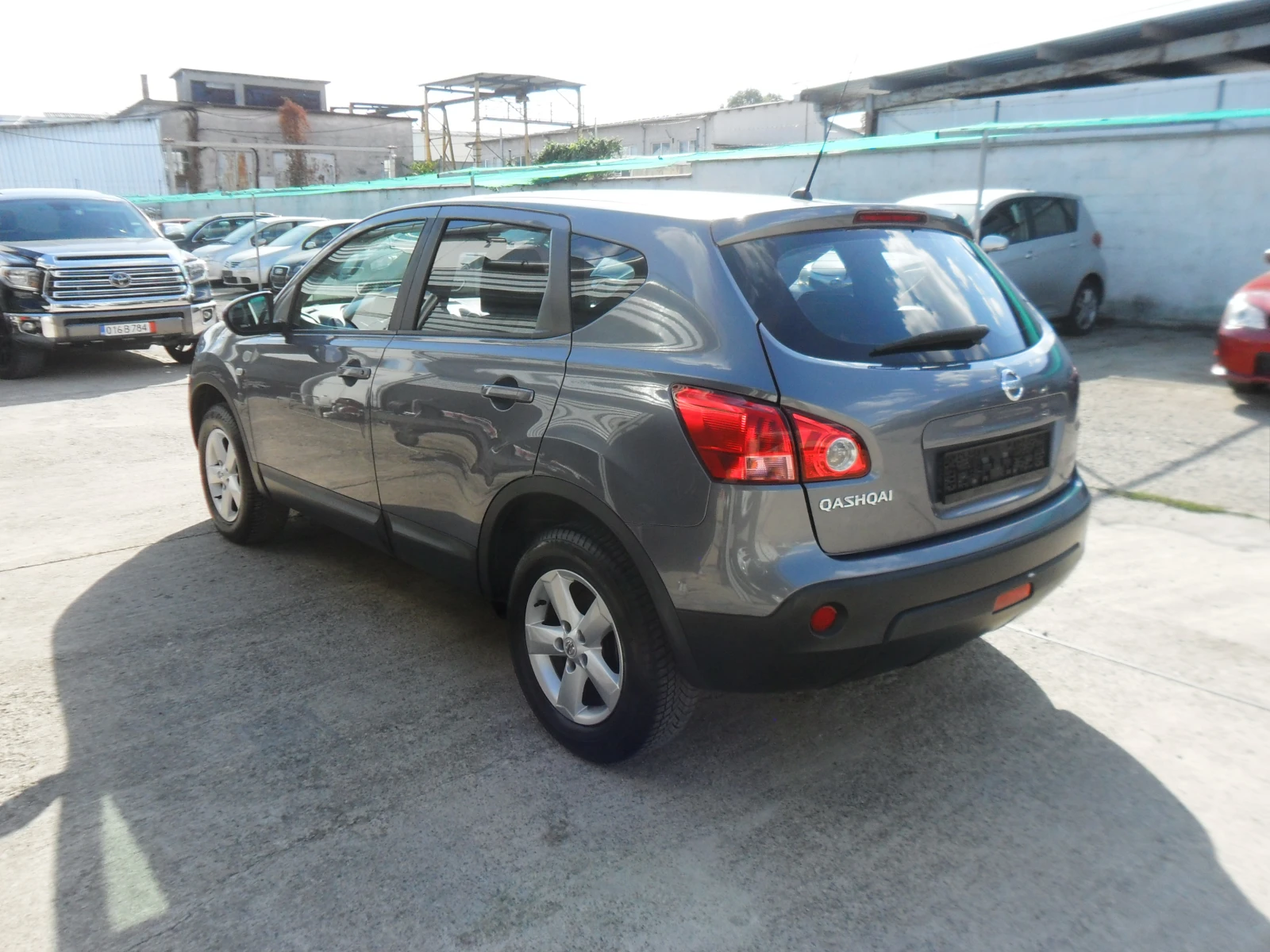 Nissan Qashqai 1, 6i-GAS-KLIMATIK-ITALY, снимка 7 - Автомобили и джипове - 56258023