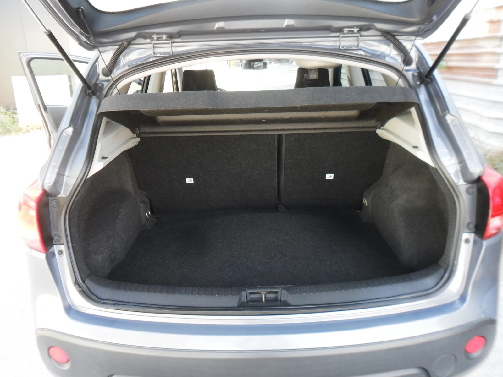 Nissan Qashqai 1, 6i-GAS-KLIMATIK-ITALY, снимка 10 - Автомобили и джипове - 56258023