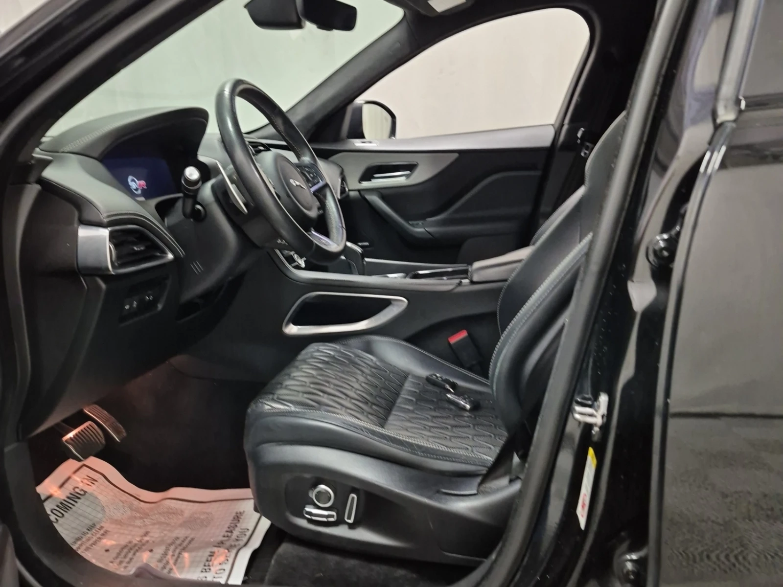 Jaguar F-PACE * SVR* ���������* �������* �����*  | Mobile.bg � ����������� 5
